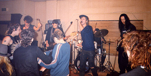 PPM live with a young Old Punk PPM live with a young Old Punk