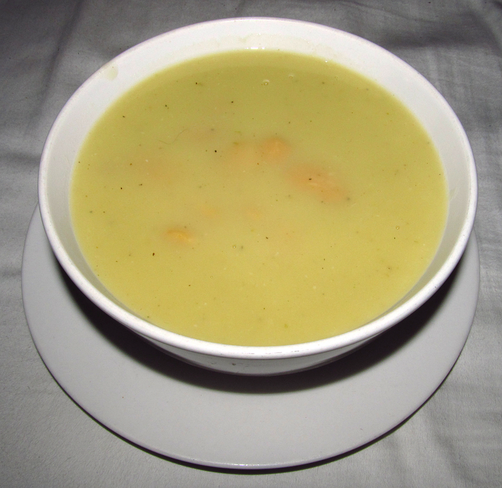 Leek and white bean soup